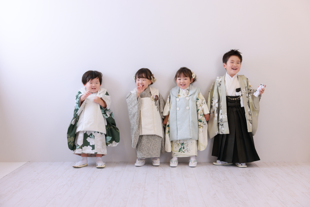PHOTO GALLERY